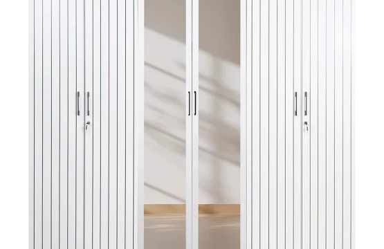 Lemari Pakaian 6 Pintu Swing