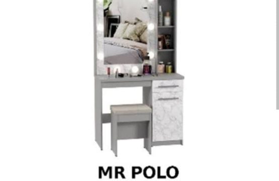 Meja Rias _ MR POLO